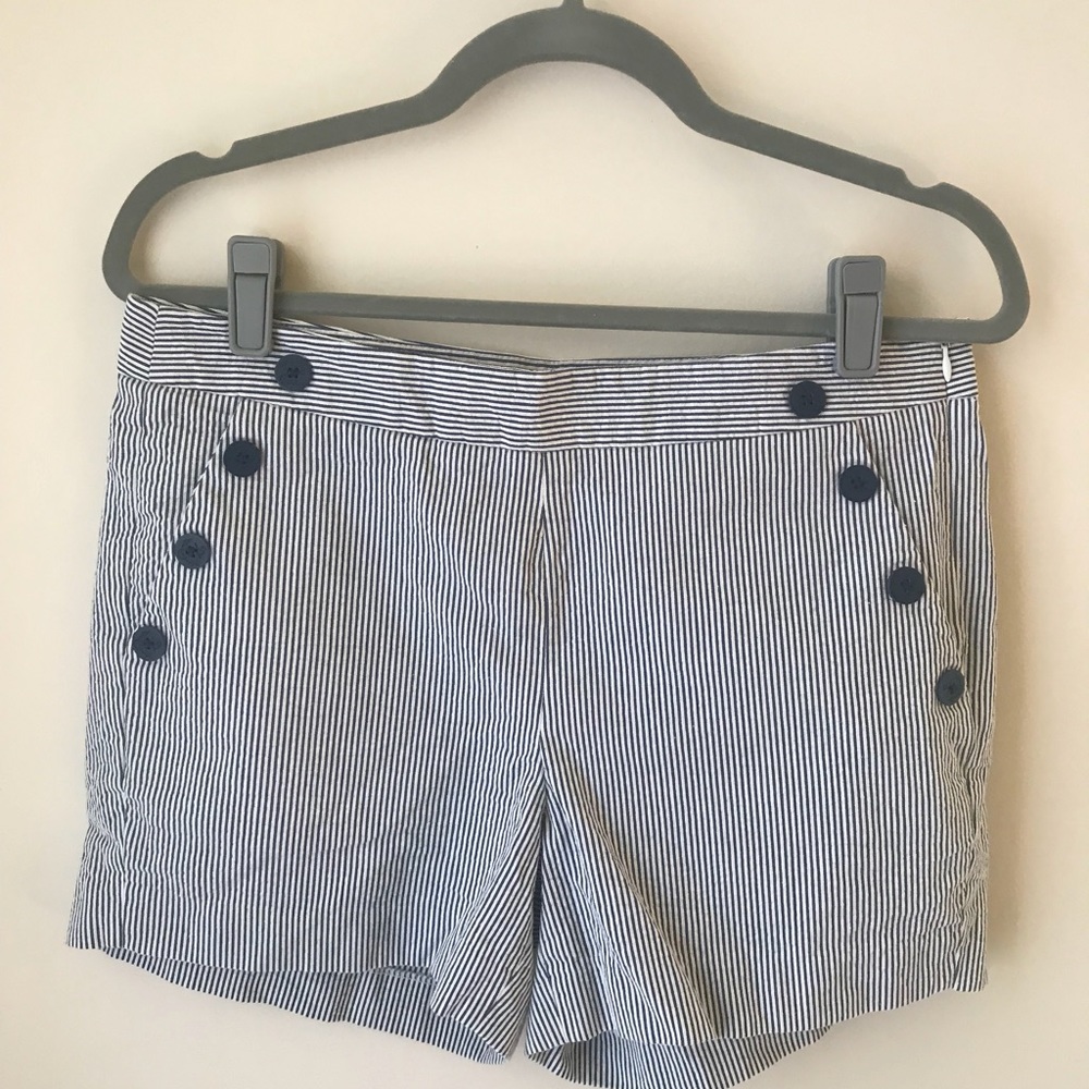 Cute seersucker sailor shorts St Tropez